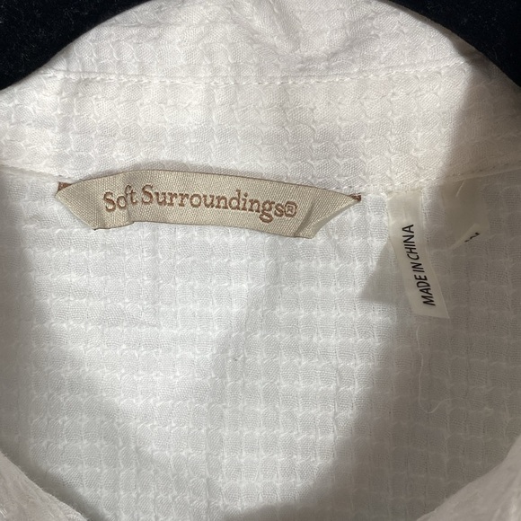 Soft Surroundings Button Down Blouse with detailed back size medium - Picture 3 of 14